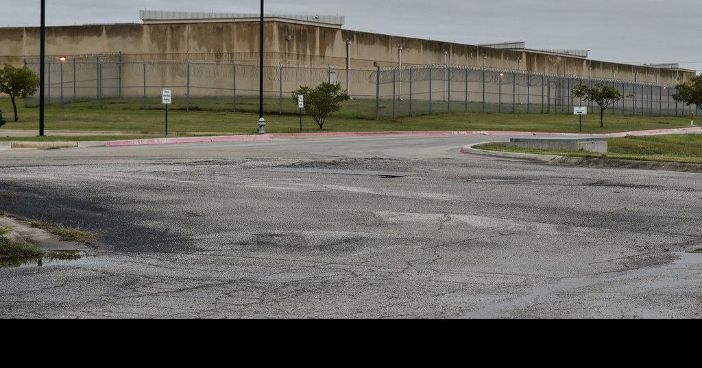 Denton County Jail eyes new vendor for video chat during visitations