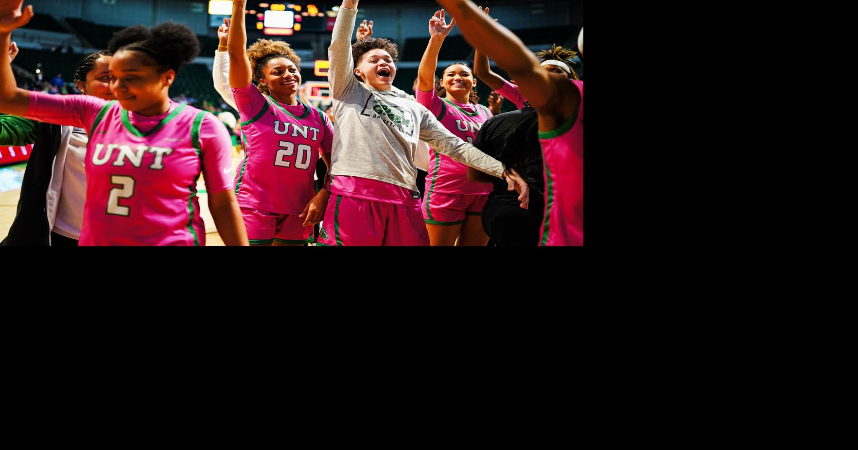 Moore's clutch 3 lifts UNT women past Rice for the Mean Green's third