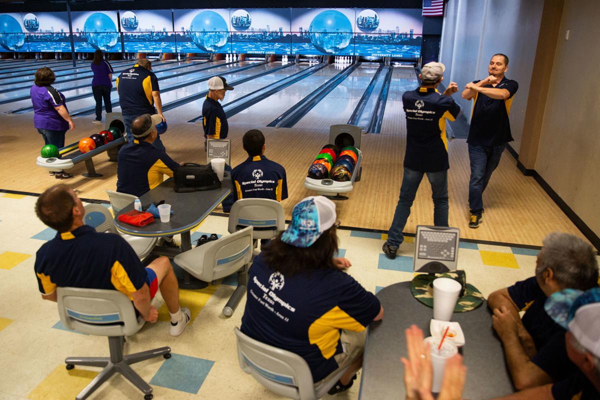 MLB player, volunteers pitch in for Special Olympics bowling tournament