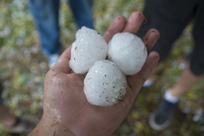 Ping pong ball-size hail predicted to hit Colorado, according to National Weather Service
