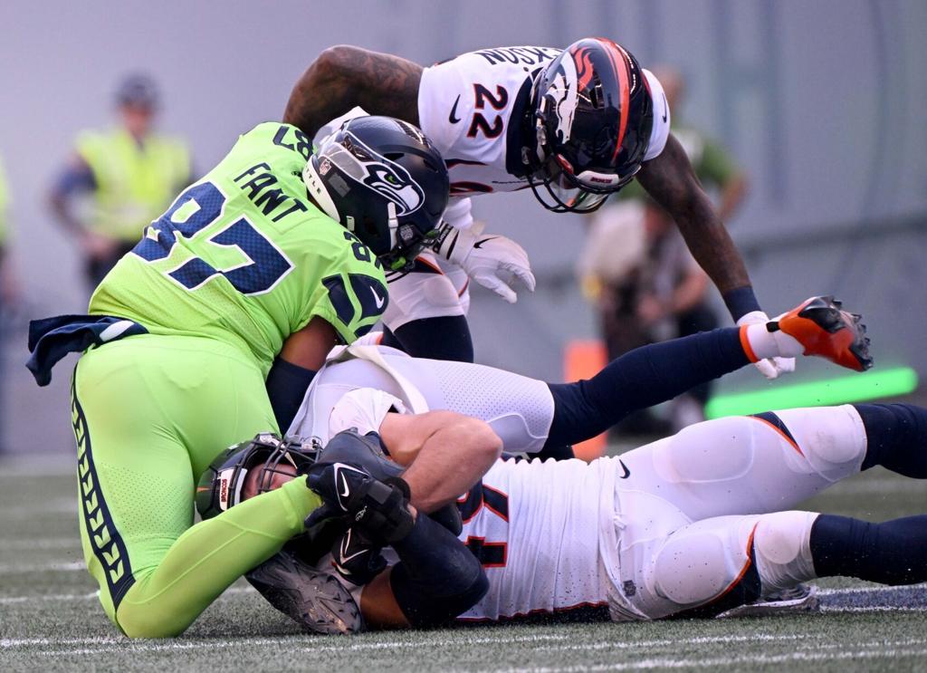 Denver Broncos @ Seattle Seahawks Matchup Preview - September 12th, 2022