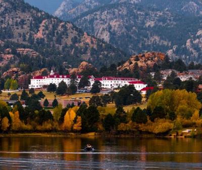 The Stanley Hotel. Photo Credit: shutter18 (iStock).