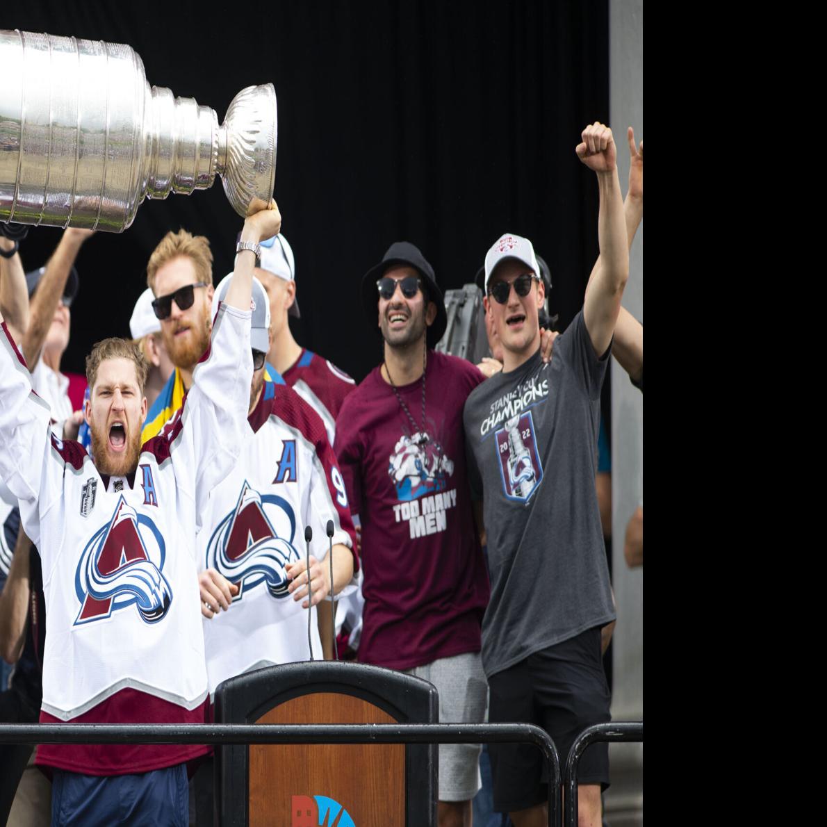 Nathan MacKinnon signs eight-year contract extension with Avalanche –  Boulder Daily Camera