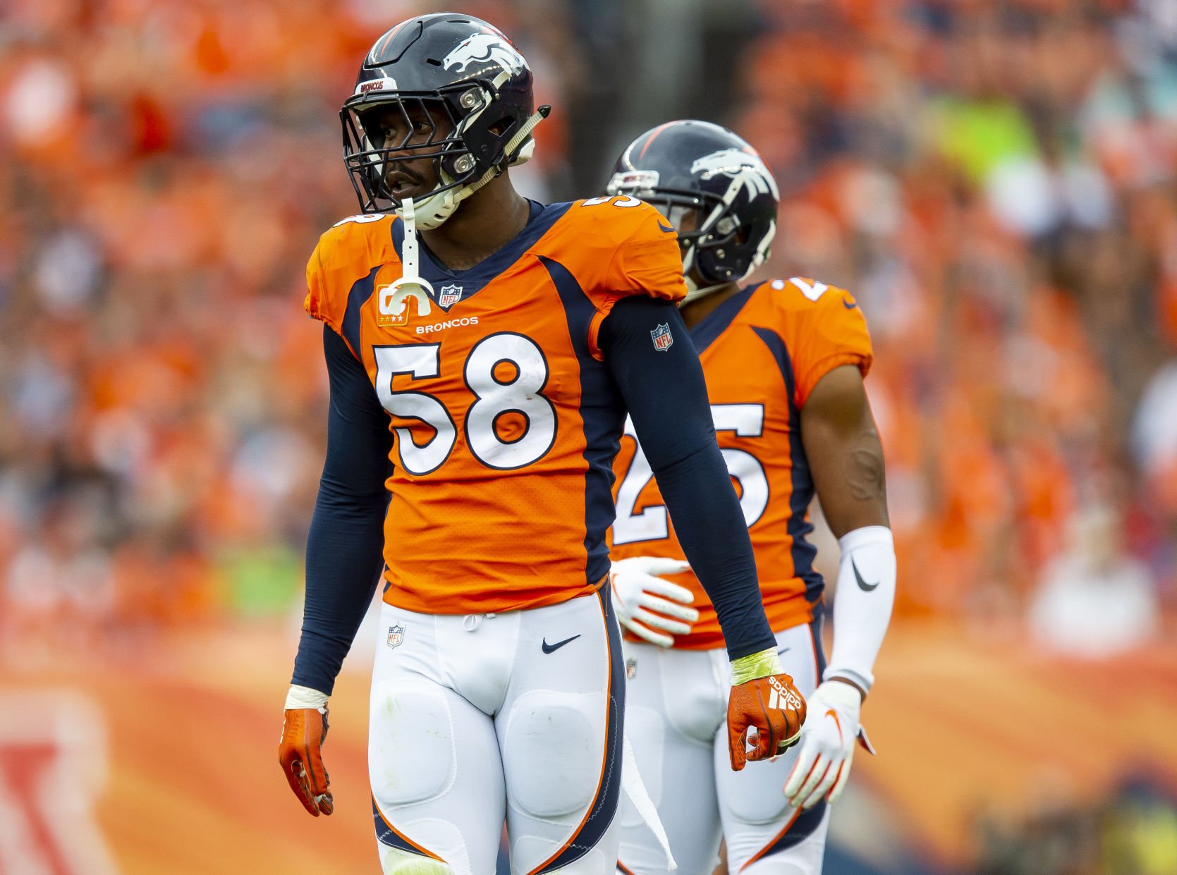 Broncos Linebacker Von Miller Under Criminal Investigation In Colorado ...