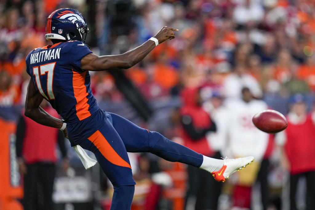 Broncos defense bails out AWOL offense with safety, two late