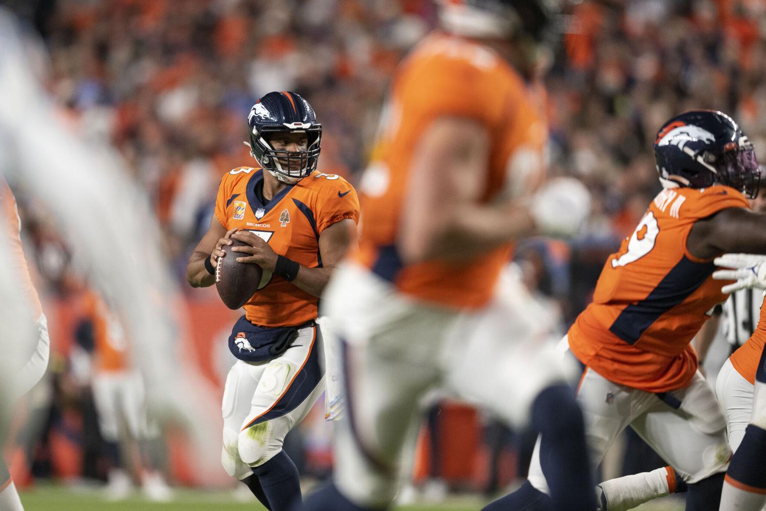 Broncos, Chargers To Recreate Last Season's Uniform Matchup On Monday Night  Football – SportsLogos.Net News