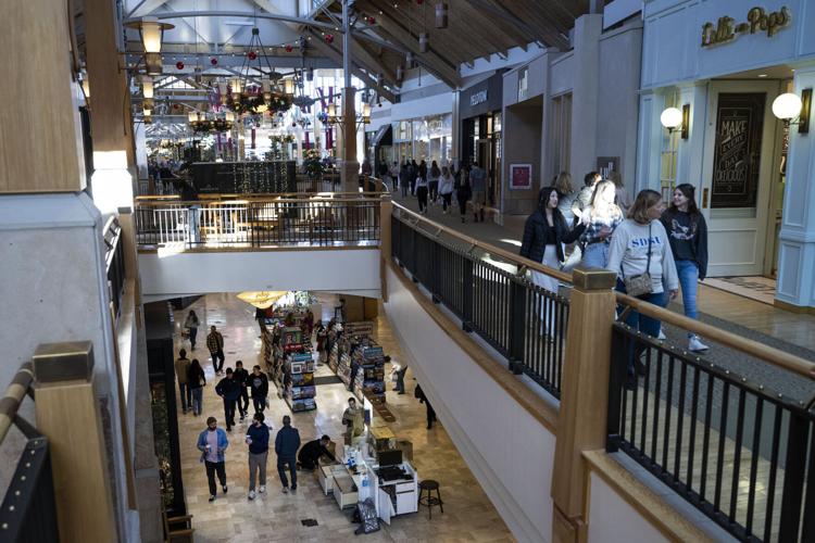 Shoppers are welcome as Park Meadows reopens