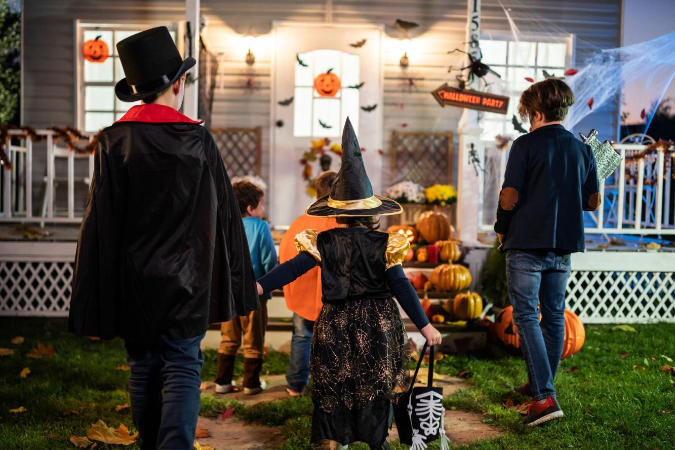 Trickortreating safety tips from Denver, Aurora police Aurora