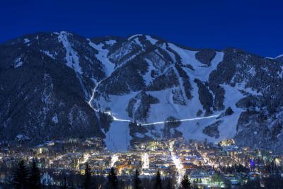 Snowboarder dies in Colorado terrain park
