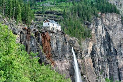 Bridal Veil Falls. Photo Credit: Starcevic (iStock).