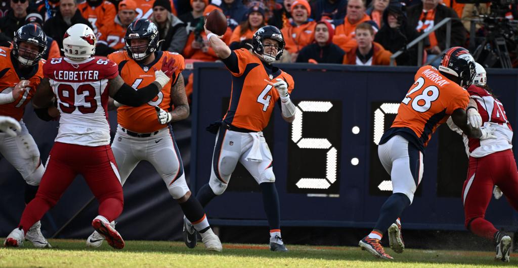 Justin Simmons' two INTs help Broncos snap five-game slide in win