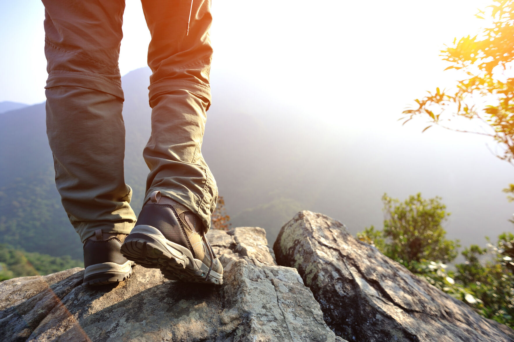 Hiker sets out to travel 486 miles across Colorado to raise funds