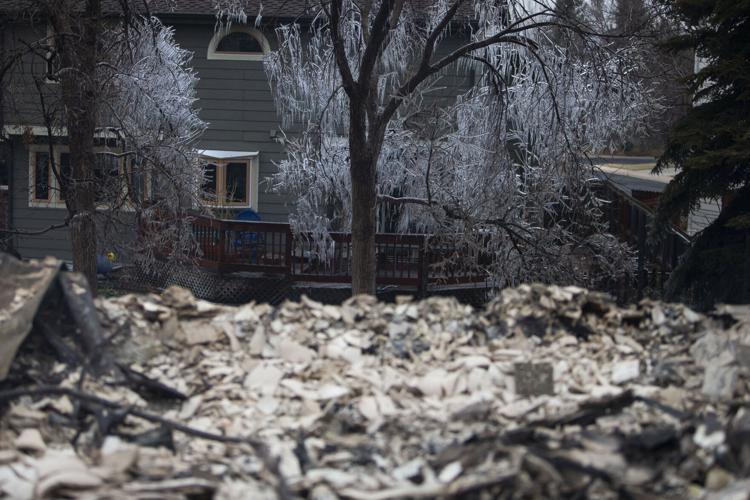 010122-news-LouisvilleFires11.JPG