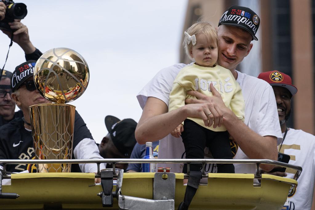 Watch: Nuggets awarded Larry O'Brien Trophy, Jokic is Finals MVP