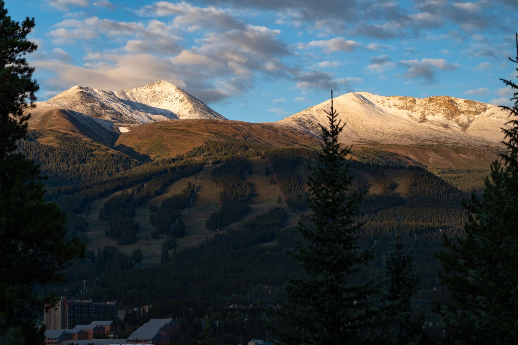 PHOTOS First Snow At Breckenridge Ski Resort Multimedia   64ff49474561d.image 