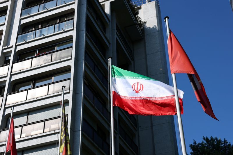 Europe to give Iran message that U.S. open to direct talks | U.S