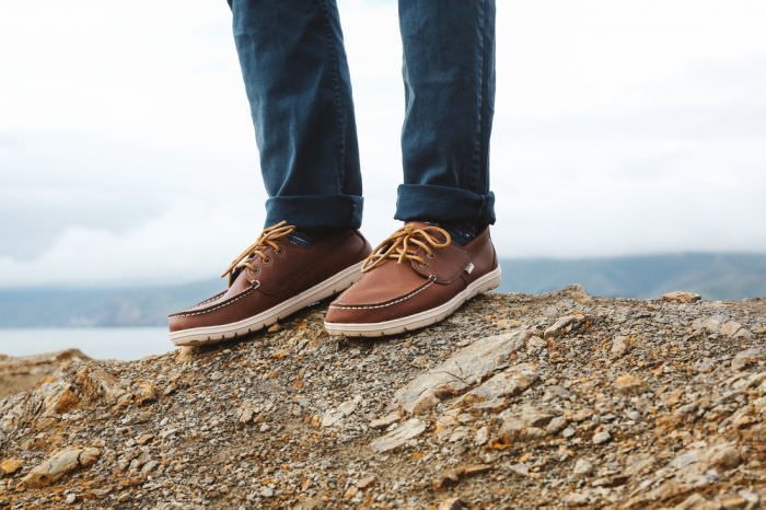 Sperry boat sale shoes on feet