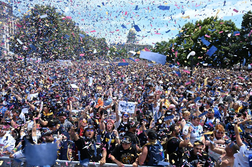 Tens of thousands gather in downtown Denver for Denver Nuggets parade