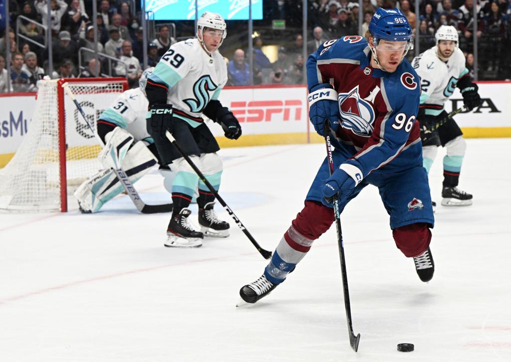 Paul Klee: What a show! With Game 2 win Philipp Grubauer proves he's  long-term goalie answer for the Avalanche, Denver-gazette