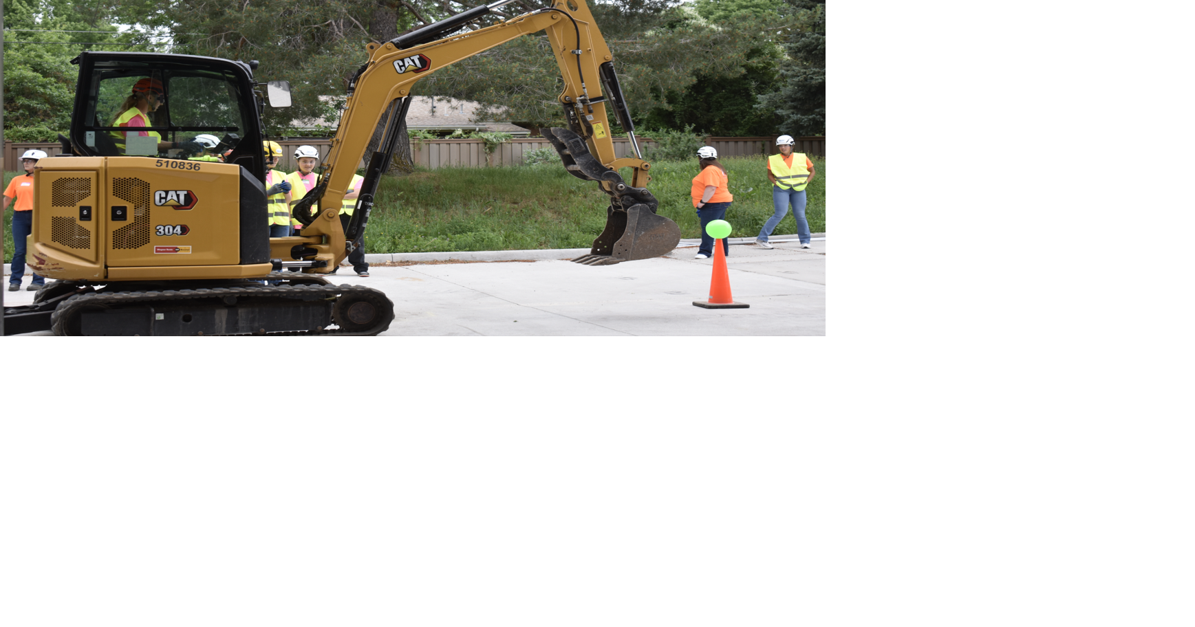 Hands-on camp exposes high school girls to construction industry