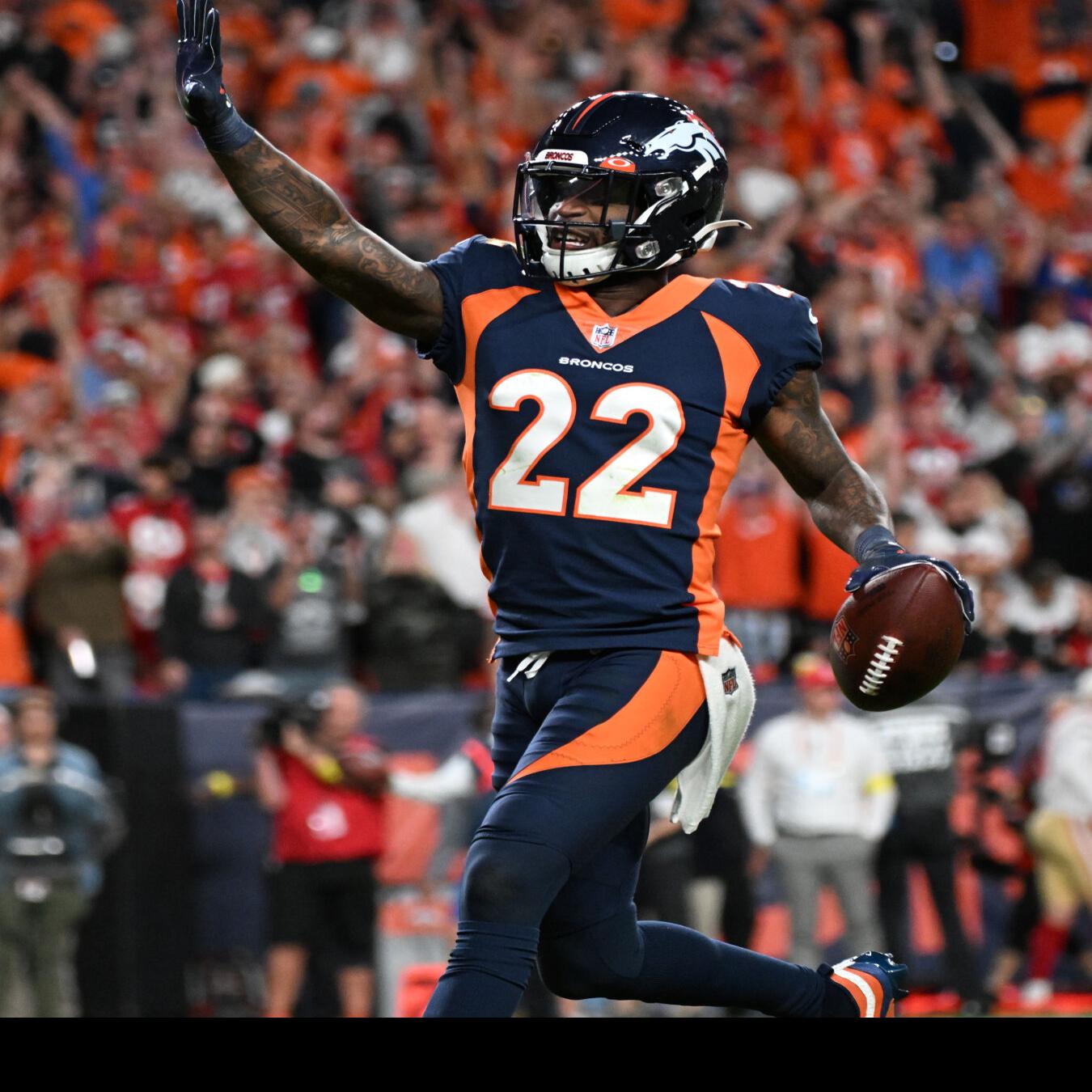 Colorado Sunshine: Broncos' Kareem Jackson hosts annual Christmas