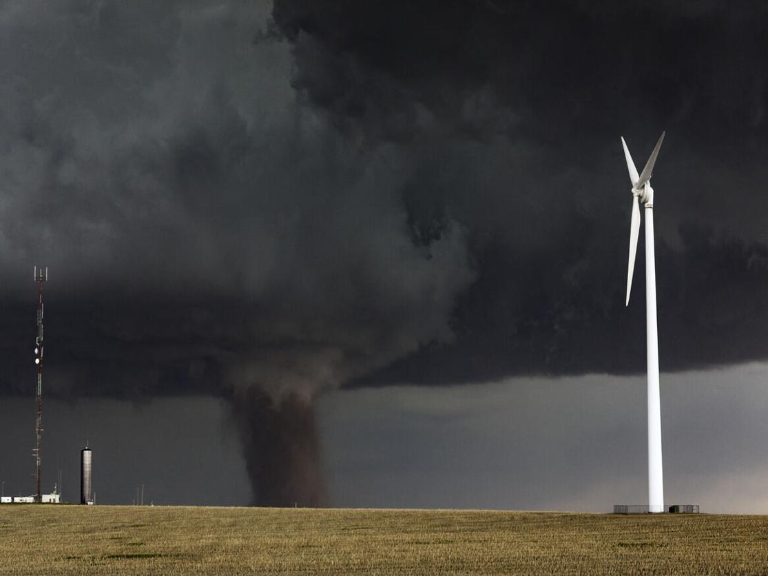IV. Understanding the Risks Associated with Tornadoes in Colorado