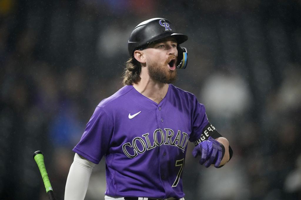 Rockies lose 3-1 pitcher's duel to Reds at Coors Field – Boulder