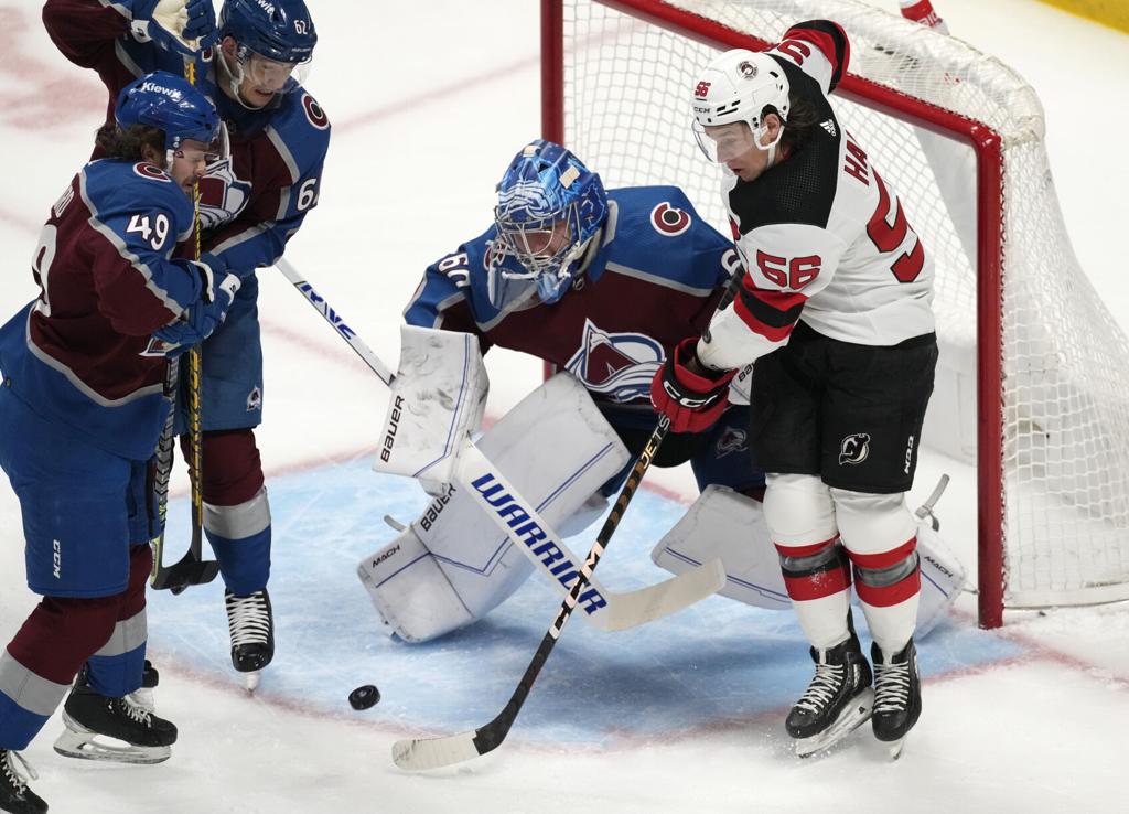 Avalanche take winning streak into home matchup against the Devils -  Sentinel Colorado