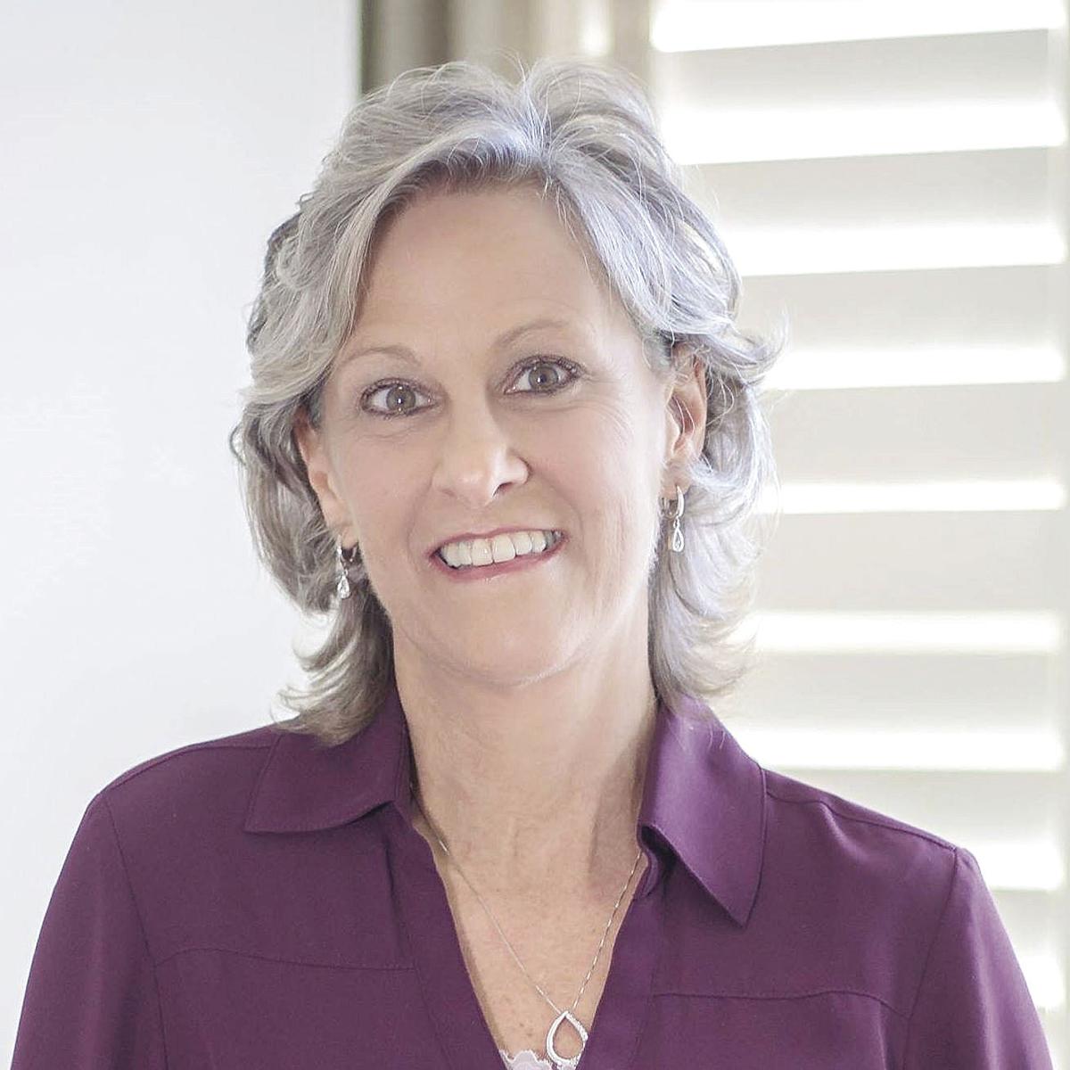 Leanne E Hillwig Hively Obituaries Derbyinformer Com,Eq3 Sofa Bed