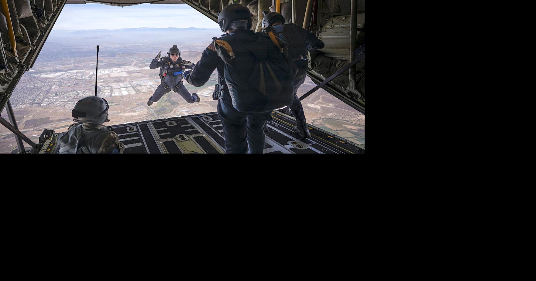 Academy parachute team takes to the Wichita skies | Derby News ...