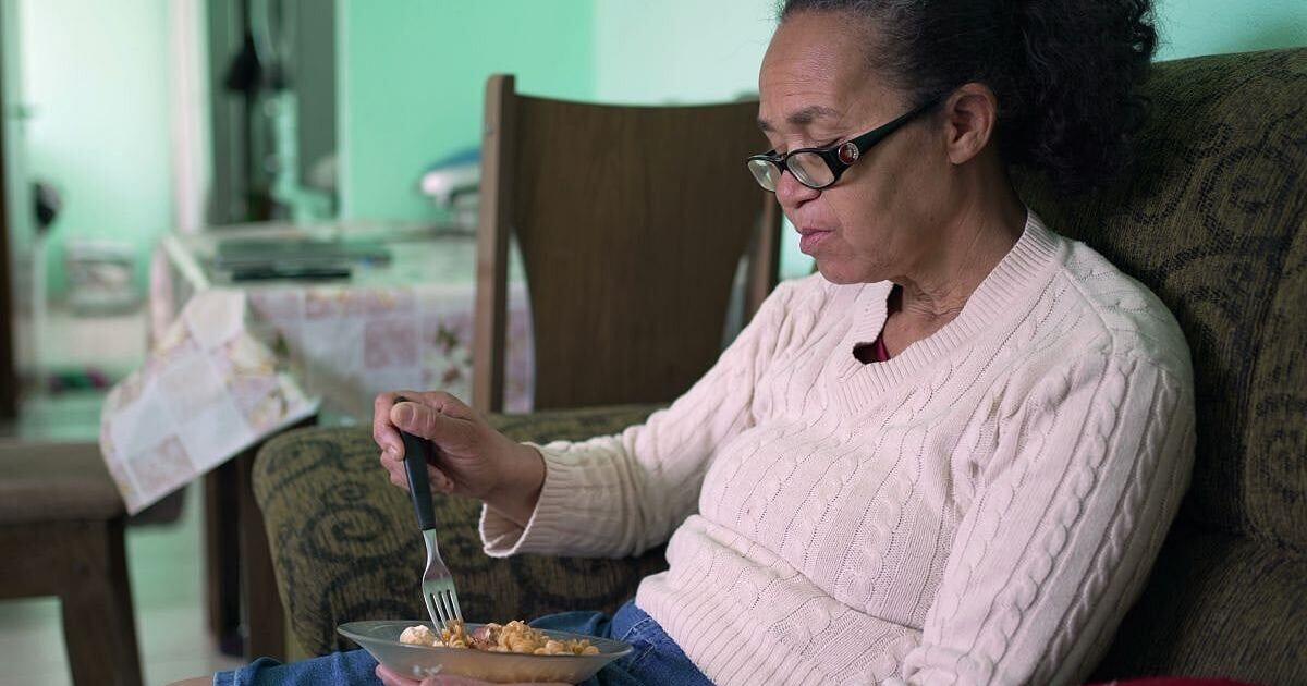 Dining Alone Could Mean Worse Nutrition for Seniors | Health and Wellness