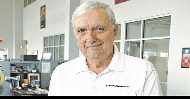 Has Gray Jaycees Revealed 5he Theme For 2022 Christmas Prade Pulley To Serve As Christmas Parade Grand Marshal | Derby News |  Derbyinformer.com