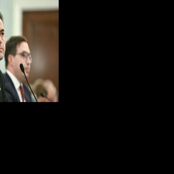 Trump NASA nominee aims to beat China in new Moon race