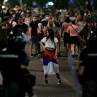 Thousands block roads in another night of Serbian protests