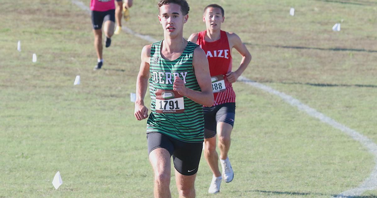 Graduation Spotify Cross country thrives on home course | Derby Sports | derbyinformer.com
