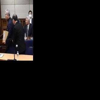 Ex-South Korea leader apologises for martial law crisis