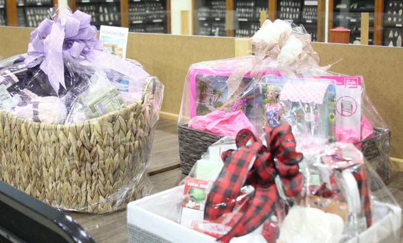 Christmas Tree Gala to feature loads of holiday treats Derby News