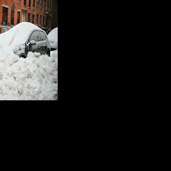 US monster storm kills 30