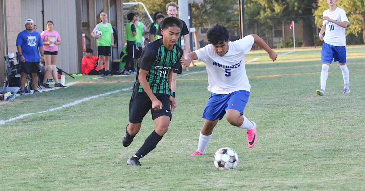 Soccer builds confidence in season opener