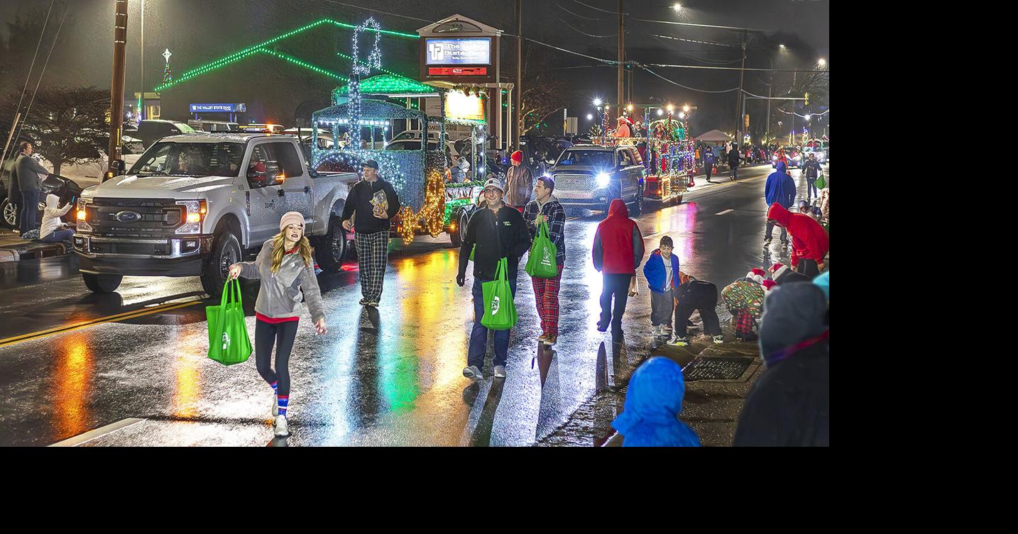 PHOTOS Derby Christmas parade Featured