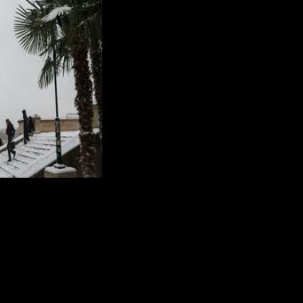 Europe faces transport chaos as cold snap toll rises