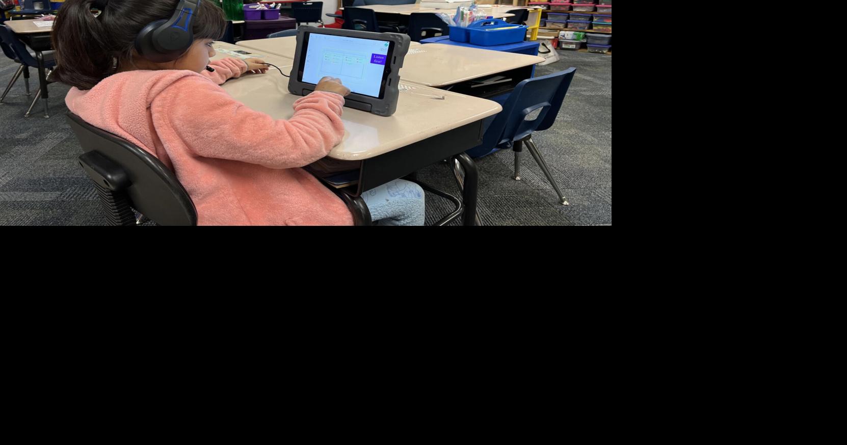 Kansas bill takes aim at screen time in schools