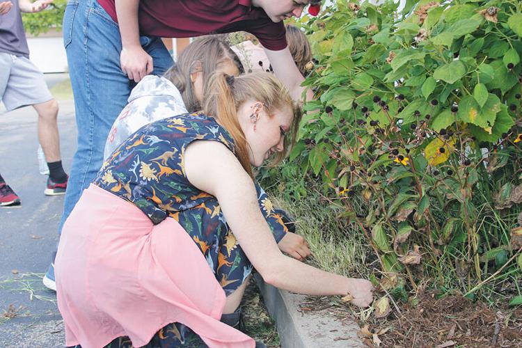 Rose Hill teens mark 20 years of community service Area