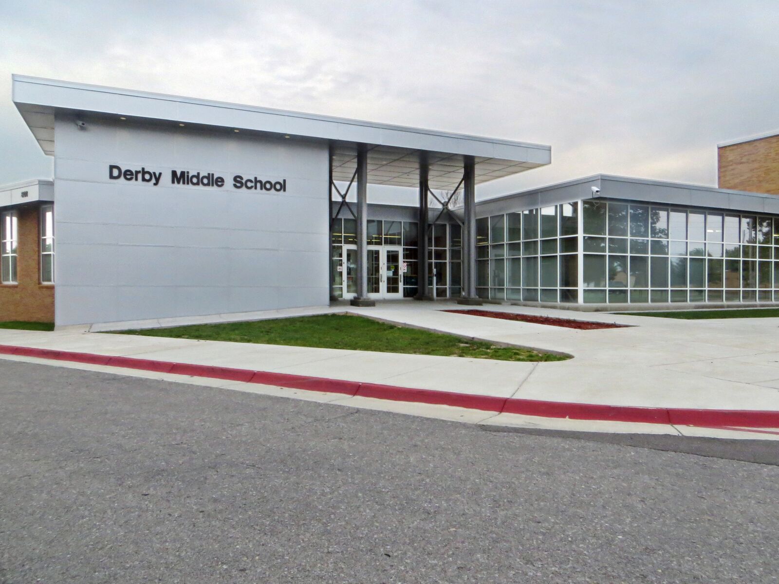 Derby Middle School | | derbyinformer.com