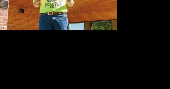 DeWitt's tune man takes his leave | Local News - Vimarsana News
