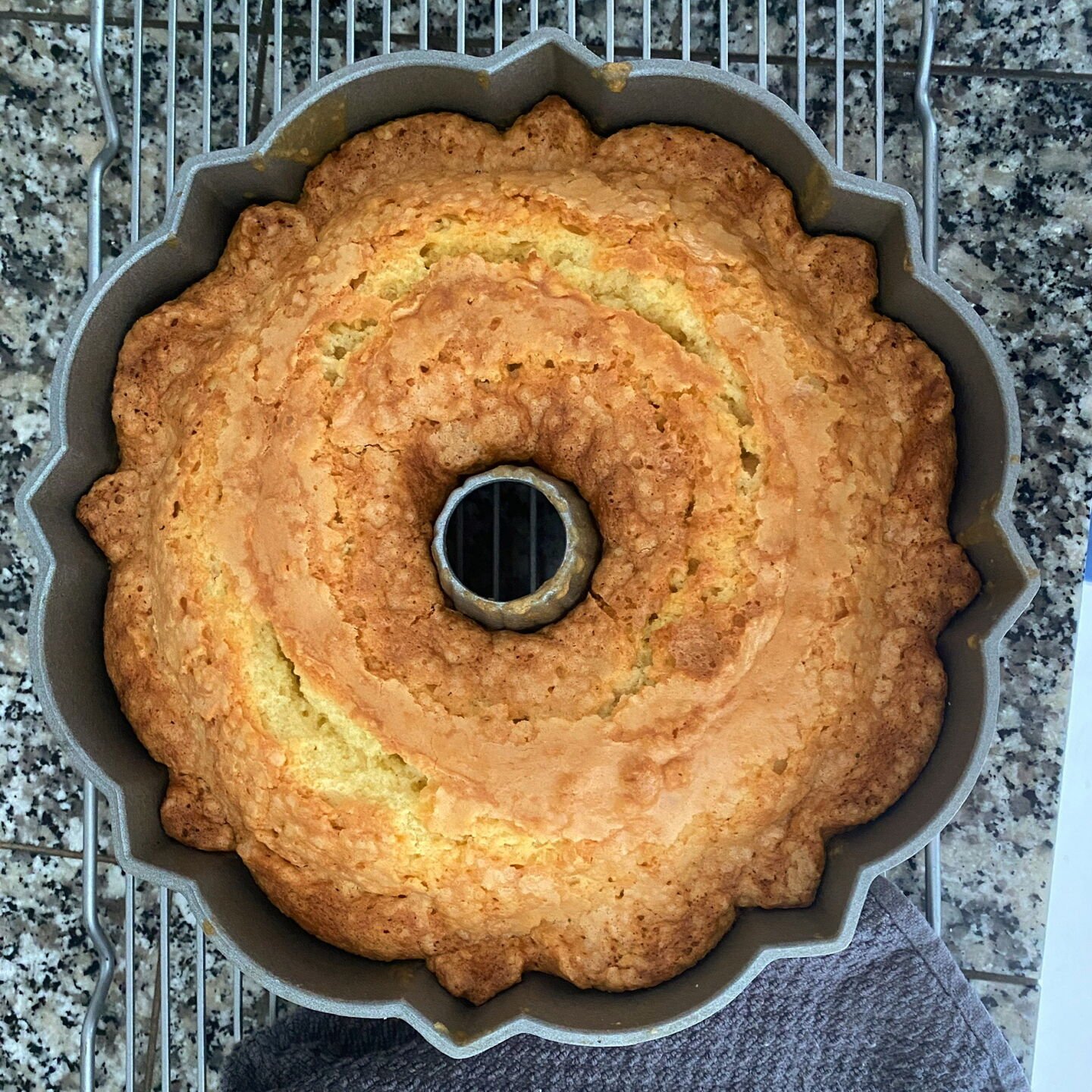 Home Cooking Chronicles: Cream Cheese Pound Cake | Dining ...