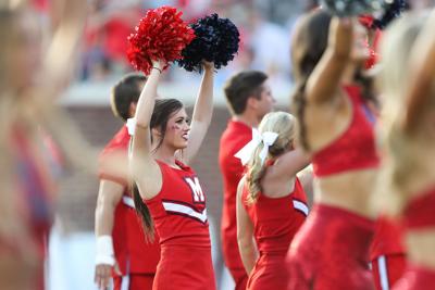 Washington Football Team Replaces Cheerleaders with Co-Ed Dance Team