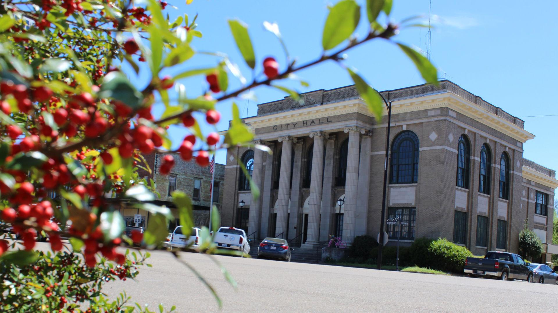 Who's next? Potential candidates share positions on Aberdeen's mayoral run - Vimarsana News