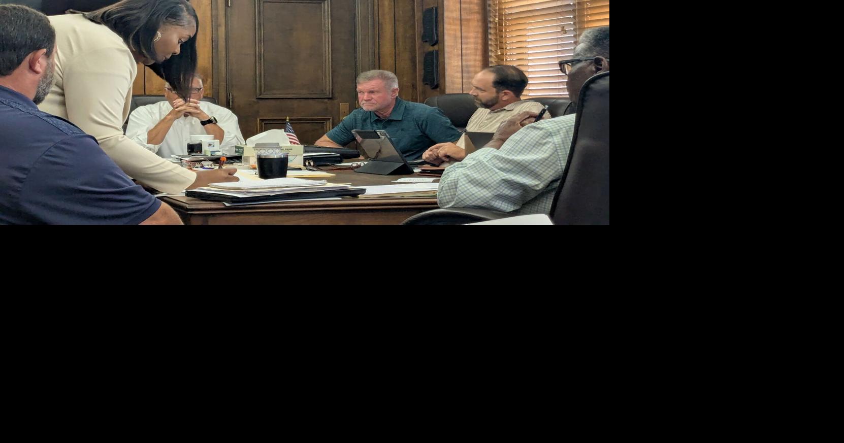 Board of supervisors meeting addresses private road’s maintenance