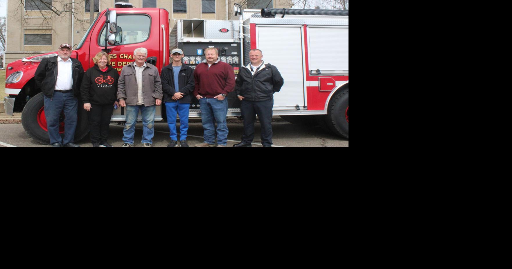 Rhodes Chapel gets new firetruck | Chickasaw Journal | djournal.com